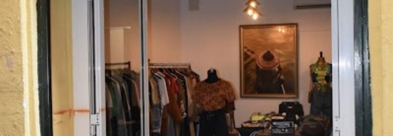 Central vintage shop