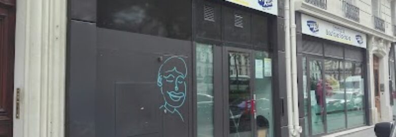 Boutique Emmaüs Paris 9