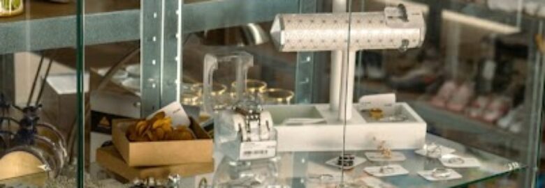 Chez Valérie – Vide-greniers permanent