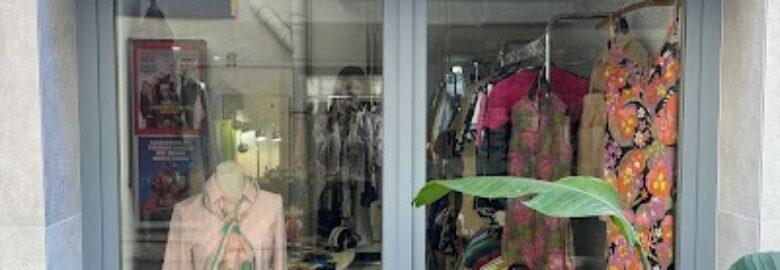 OLD PARADISE Vintage Shop